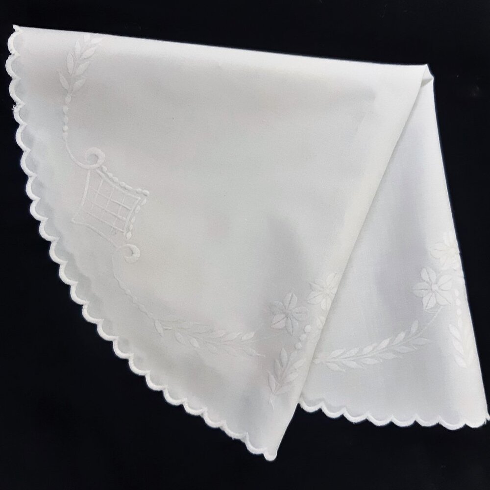 Antique Hand Embroidery Whitework Satin Stitch Round 23" Topper Doily Scalloped